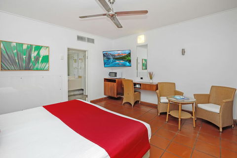 City Centre Accommodation - Go Out 2