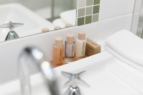 CityStyle Executive Apartments - BELCONNEN - Pubs and Clubs 2