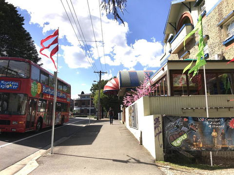 Clarendon Budget - Pubs and Clubs 1