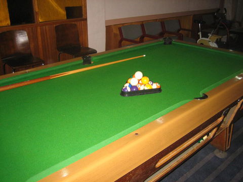 Clarendon Motel And Guesthouse - Pubs and Clubs 2