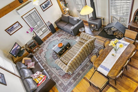 Clervaux Cottage - Pubs and Clubs 0