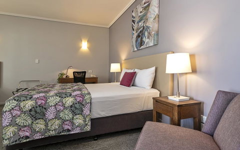 Coachmans Inn Warwick - Go Out 1