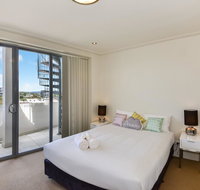 Coast Luxury Apartment 32 - Pubs and Clubs
