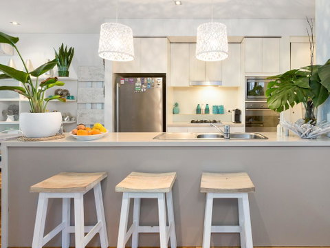 COASTAL CHIC @ CASUARINA - Pubs and Clubs 2