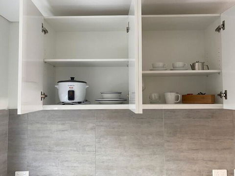 Coastal Motel - Pubs and Clubs 2