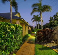 Comfort Inn  Suites Karratha - Pubs and Clubs