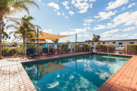 Comfort Inn Aden Mudgee - Pubs and Clubs 1