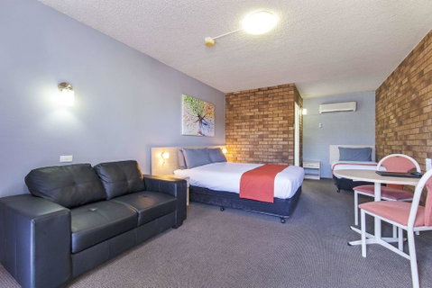 Comfort Inn Dubbo City - Go Out 3