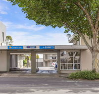 Comfort Inn Western - Go Out