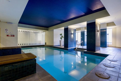 Complete Host Southpoint Apartments - Go Out 3