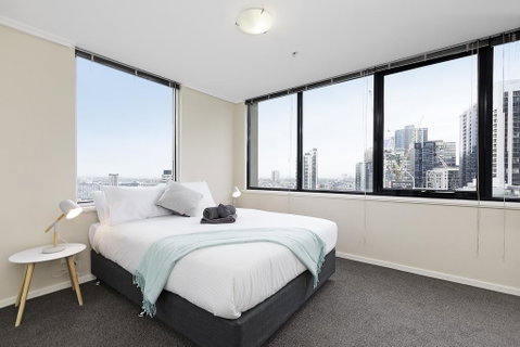 Complete Host Southpoint Apartments - Go Out 2
