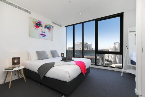 Complete Host Wrap Apartments - Go Out 3