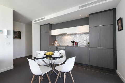 Complete Host Wrap Apartments - Go Out 2