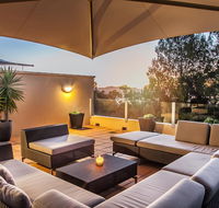 Contemporary  luxurious Little Cove - Pubs and Clubs