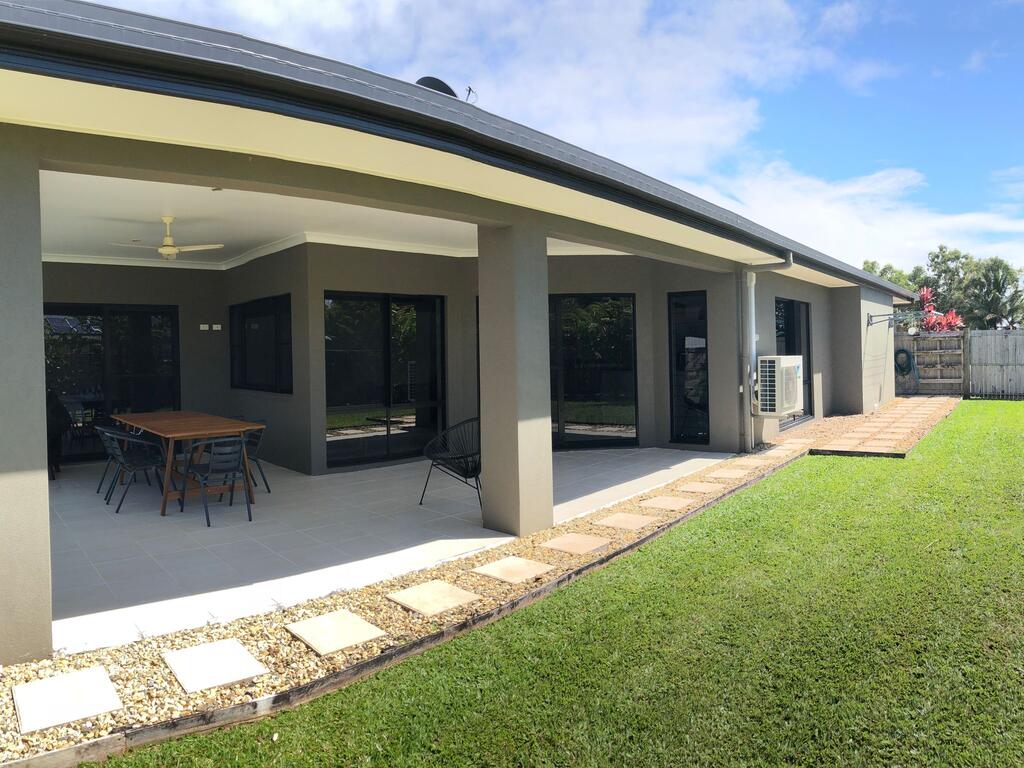 Mossman QLD Pubs and Clubs