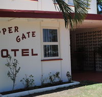 Copper Gate Motel - Pubs and Clubs