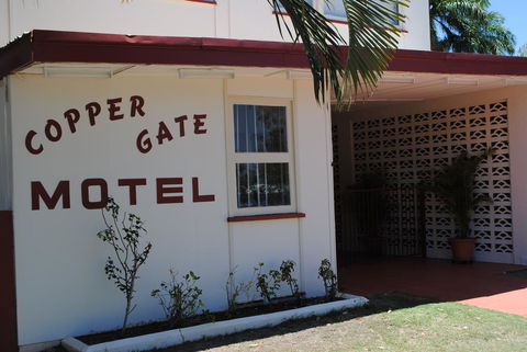 Copper Gate Motel - Pubs and Clubs 0