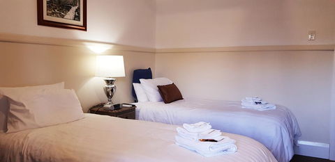 Coppers Hill Private Accommodation - Go Out 3