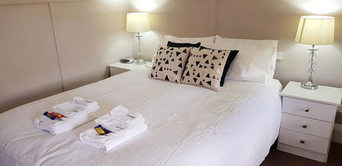 Coppers Hill Private Accommodation - Go Out 2