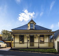 Corinda Contemporary - Pubs and Clubs