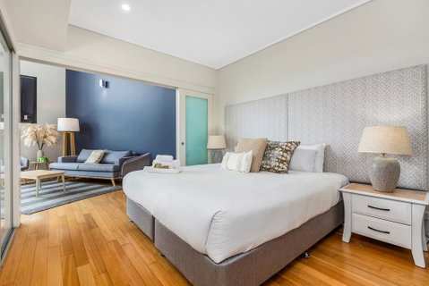 Corporate Boardies @ Bells Boulevard - Go Out 1