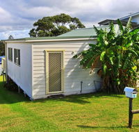 Cosy cottage by the sea - Pubs and Clubs