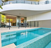 COTTON BEACH 75 - PLUNGE POOL - Pubs and Clubs