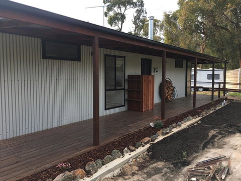 Country Cabin With Mountain Views Close To Ballarat - Go Out 3