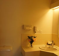 Country Motor Inn - Pubs and Clubs