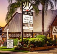 Country Pathfinder Motor Inn - Pubs and Clubs