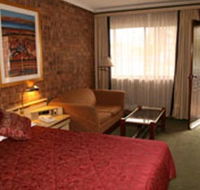 Countryman Motor Inn - Pubs and Clubs