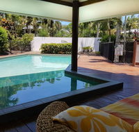 Crazy About Cairns Resort Living - 6 Bedrooms - Go Out