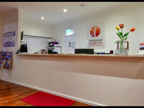 Crossroads Ecomotel - Pubs and Clubs 2
