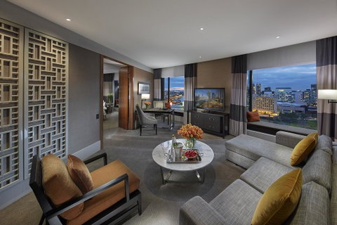 Crown Towers Melbourne - Go Out 1