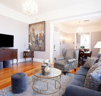 Culgoa Beautifully Refurbished 1896 Heritage House - Pubs and Clubs