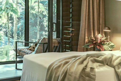 Daintree Ecolodge - Pubs and Clubs 3