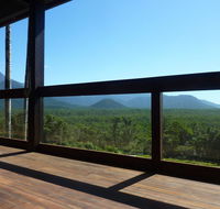 Daintree Holiday Homes - La Vista - Pubs and Clubs