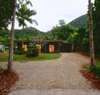 Daintree Rainforest Beach House - Pubs and Clubs
