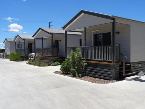 Dalby Tourist Park - Pubs and Clubs 1