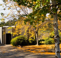Daylesford Spa Villa 4 - Pubs and Clubs