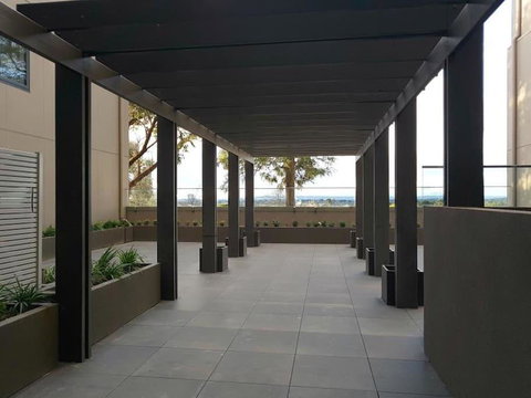 Deakin 2Bed 2Bath And Free Parking - Pubs and Clubs 1