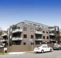 Deakin 2Bed 2Bath and Free parking - Pubs and Clubs