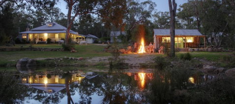 Diamondvale B&B Cottages Stanthorpe - Pubs and Clubs 0