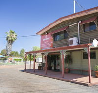 Discovery Parks - Mt Isa - Pubs and Clubs