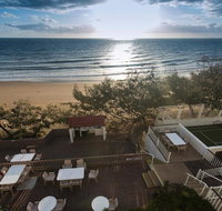 Don Pancho Beach Resort - Pubs and Clubs