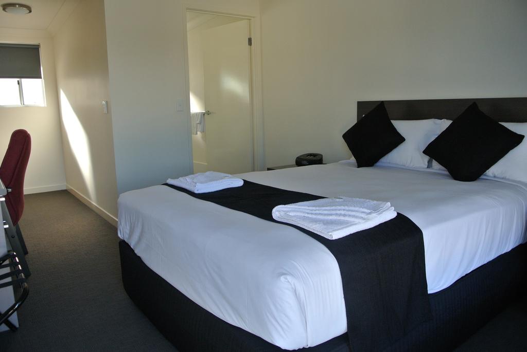 Orion QLD Pubs and Clubs