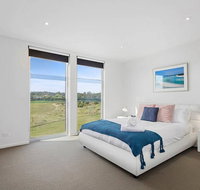 DREW Golfers Delight close to St Andrews Beach - Pubs and Clubs