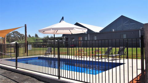Dubbo Rhino Lodge - Pubs and Clubs 3