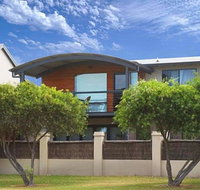 Dunsborough Deluxe Retreat - Go Out