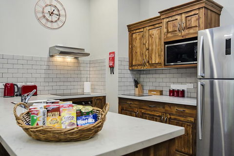 Eagle Foundry Bed & Breakfast - Pubs and Clubs 2